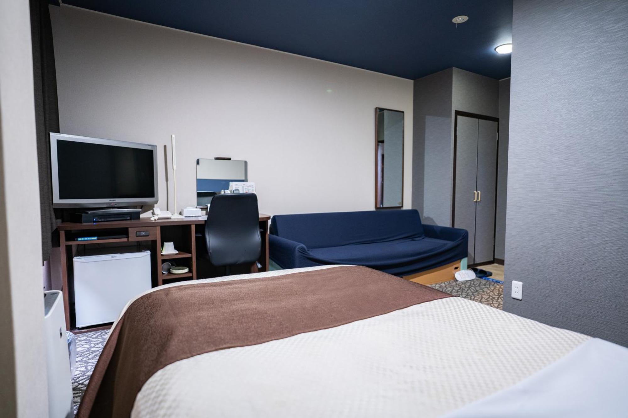 Isahaya Daiichi Hotel Esterno foto