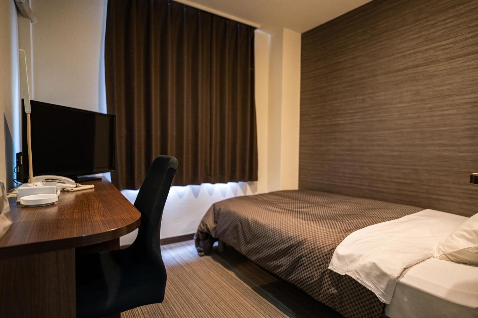 Isahaya Daiichi Hotel Esterno foto