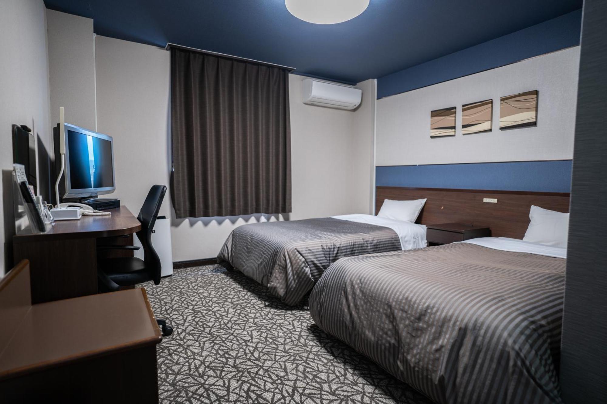 Isahaya Daiichi Hotel Esterno foto